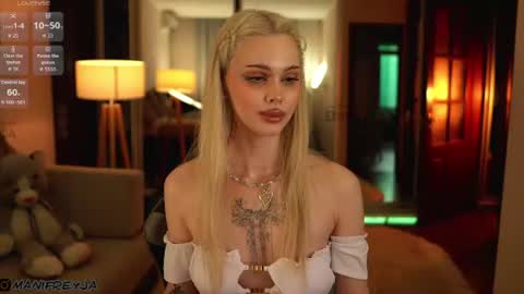 Amelie online show from 07.26.26