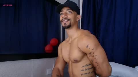 Snapshot of manolo_hot1 chatting on 02.03.25 Manolo Hot 1 online show from 02.03.25