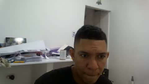 Snapshot of manu489 chatting on 06.13.26 tibisay online show from 06.13.26