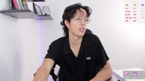 Snapshot of manu_vera8 chatting on 01.07.25 Manuel online show from 01.07.25