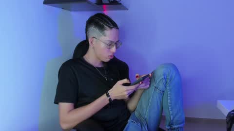 Snapshot of manu_vera8 chatting on 01.12.25 Manuel online show from 01.12.25