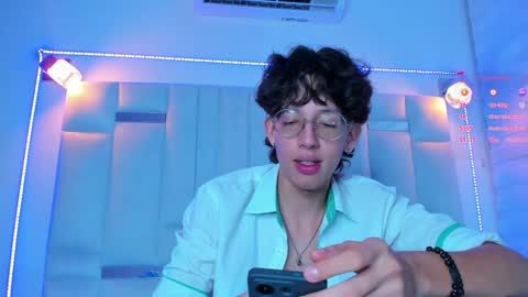 Snapshot of manu_vera8 chatting on 01.17.25 Manuel online show from 01.17.25