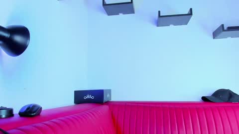 Snapshot of manu_vera8 chatting on 01.24.25 Manuel online show from 01.24.25