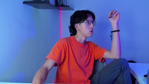 Snapshot of manu_vera8 chatting on 01.25.25 Manuel online show from 01.25.25