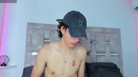 Snapshot of manu_vera8 chatting on 02.20.25 Manuel online show from 02.20.25