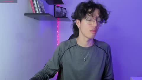 Snapshot of manu_vera8 chatting on 03.05.25 Manuel online show from 03.05.25