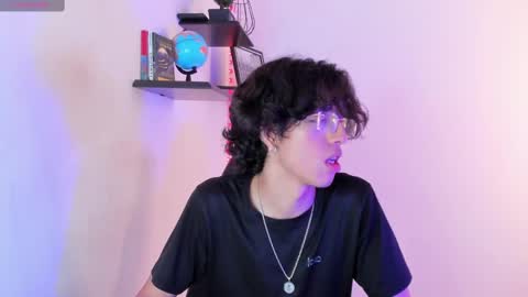 Snapshot of manu_vera8 chatting on 09.17.25 Manuel online show from 09.17.25