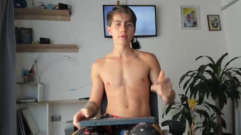 Snapshot of manucute_23_ chatting on 02.13.26 manucute 23 online show from 02.13.26