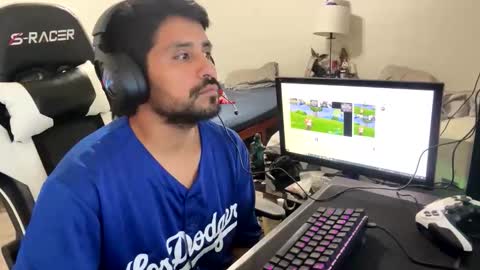 manue957825 online show from 11.01.25