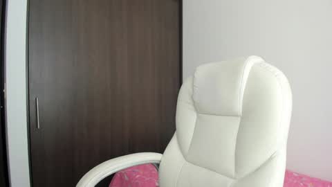 Snapshot of manuela_anderson chatting on 01.16.25 MANUELA online show from 01.16.25