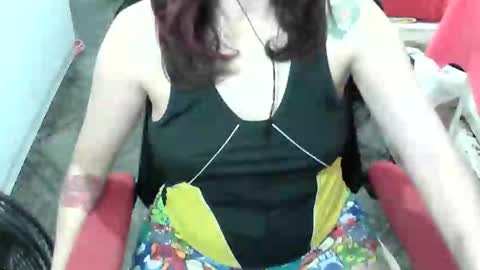 Manu Escarlate online show from 03.06.26