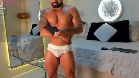 MAOFENIX online show from 02.04.25