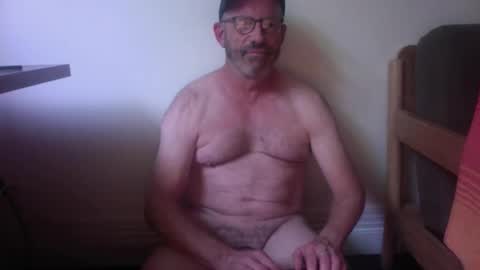 Snapshot of map29_e9 chatting on 03.28.26 Melb Mike online show from 03.28.26