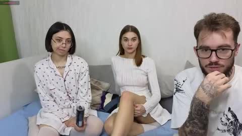 mar7gan online show from 10.30.25