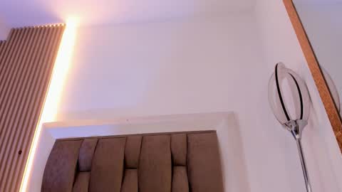 Mara online show from 03.13.26