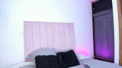 Snapshot of mara_sans chatting on 01.20.25 Mara online show from 01.20.25