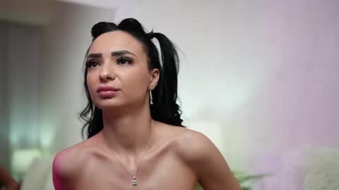  Mara  online show from 02.14.25