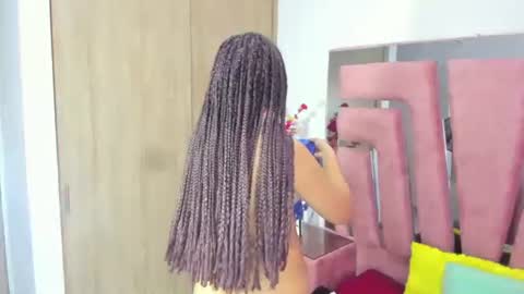 Snapshot of marakarly chatting on 11.01.25 Marakarly online show from 11.01.25