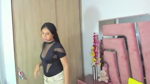 Snapshot of marakarly chatting on 11.17.25 Marakarly online show from 11.17.25