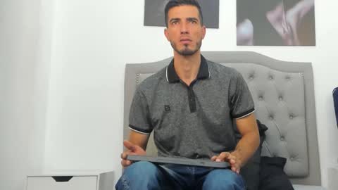 Marc Ruffalo online show from 02.02.26