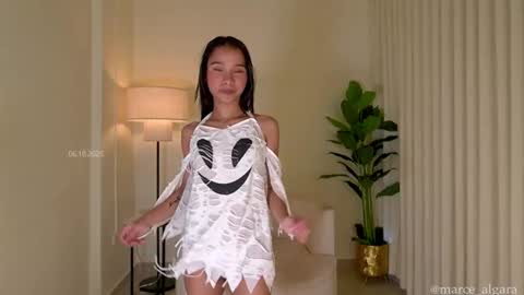 Snapshot of marce_algara chatting on 10.06.25 Marce algara online show from 10.06.25