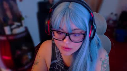 marcela2101s online show from 10.27.25