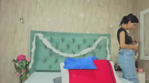 Marcela online show from 12.02.25