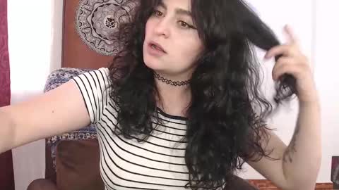 Snapshot of marceline_uu chatting on 02.05.25 M A R C I online show from 02.05.25