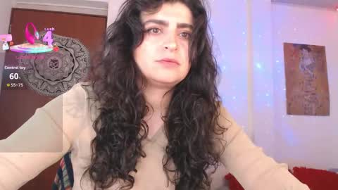 Snapshot of marceline_uu chatting on 09.11.25 M A R C I online show from 09.11.25