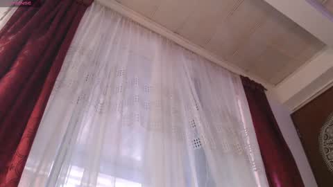 Snapshot of marceline_uu chatting on 10.05.25 M A R C I online show from 10.05.25