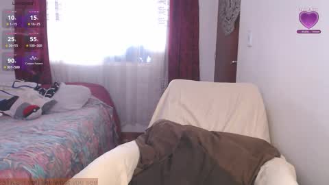 Snapshot of marceline_uu chatting on 11.13.25 M A R C I online show from 11.13.25