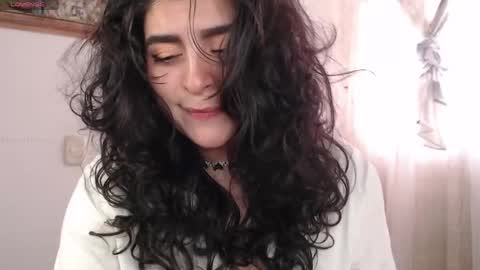 Snapshot of marceline_uu chatting on 05.19.26 M A R C I online show from 05.19.26
