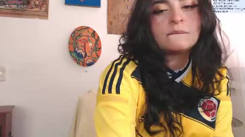 Snapshot of marceline_uu chatting on 06.11.26 M A R C I online show from 06.11.26
