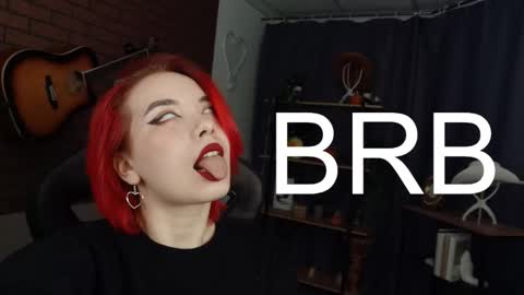 MarcelineChi online show from 11.27.25