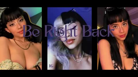 Snapshot of marcelinee__ chatting on 01.21.25 Marce online show from 01.21.25