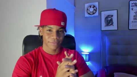 Snapshot of marcelo_dosantos77 chatting on 02.05.25 MARCELO online show from 02.05.25