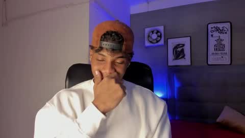 Snapshot of marcelo_dosantos77 chatting on 02.08.25 MARCELO online show from 02.08.25