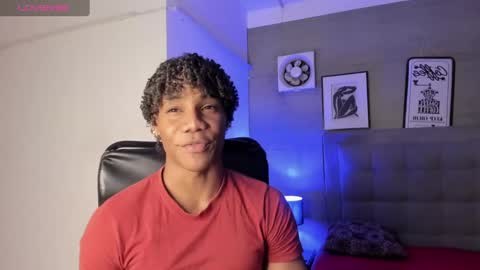 Snapshot of marcelo_dosantos77 chatting on 02.22.25 MARCELO online show from 02.22.25