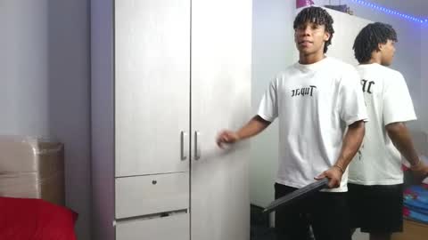 Snapshot of marcelo_dosantos77 chatting on 09.09.25 MARCELO online show from 09.09.25