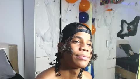 Snapshot of marcelo_dosantos77 chatting on 11.08.25 MARCELO online show from 11.08.25