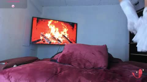 Snapshot of marcialatina chatting on 04.06.26 Marcia online show from 04.06.26