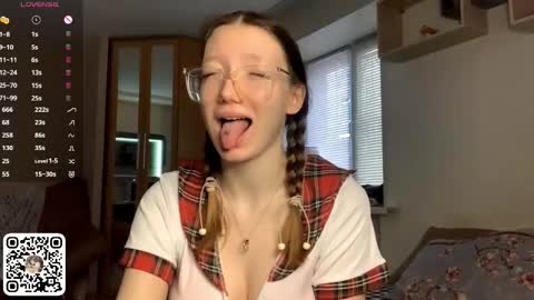 Alisa online show from 12.05.25