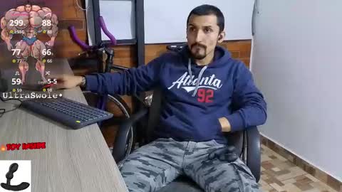 Marck  Independent model  online show from 10.14.25