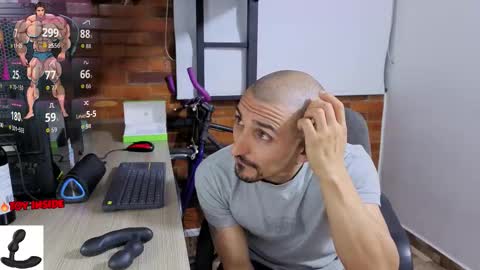 Marck  Independent model  online show from 02.20.26