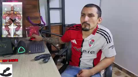 Snapshot of marckmuscle chatting on 06.30.26 Marck Independent model online show from 06.30.26