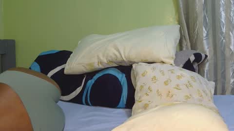 marclyne_cy online show from 10.05.25