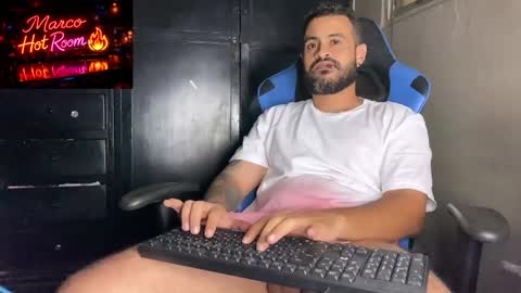 Snapshot of marco_aure chatting on 03.29.26 marco_aure online show from 03.29.26