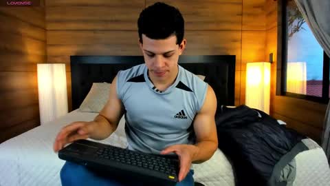 Marco Sullivan online show from 02.11.25