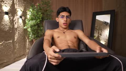 Marco and Ethan online show from 04.03.26