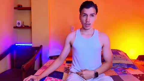 Snapshot of marcus_hanks chatting on 10.03.25 Marcus Hanks online show from 10.03.25